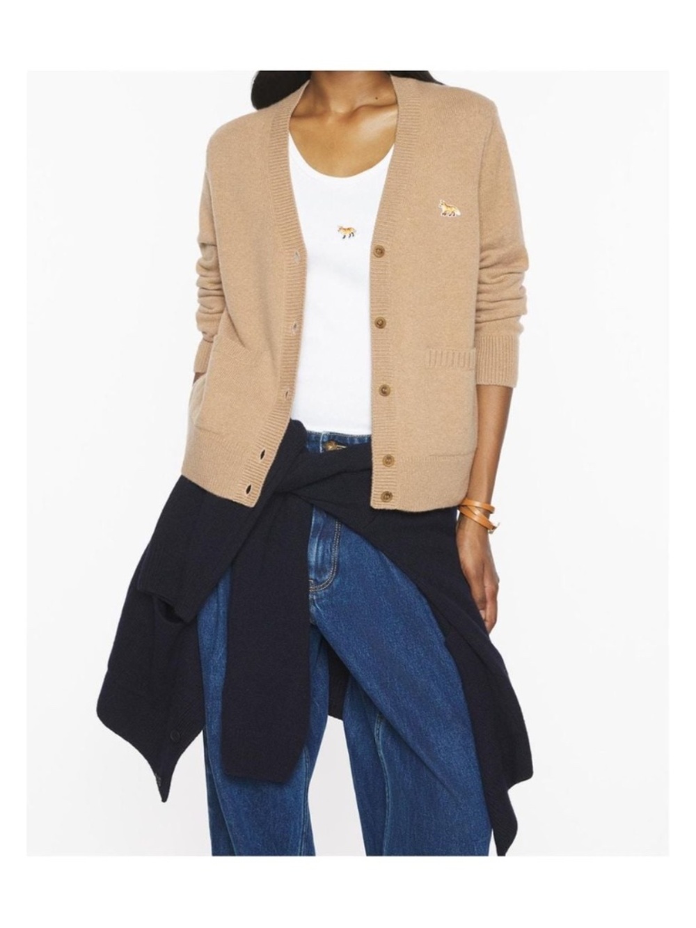 MAISON KITSUNÉ PARIS | Women's Natural Maison Kitsuné Baby Fox Boxy Cardigan - Picture 4 of 14